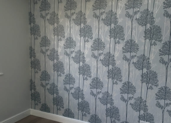decorating Bradshaw professional wallpapering